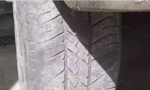 轮胎磨损